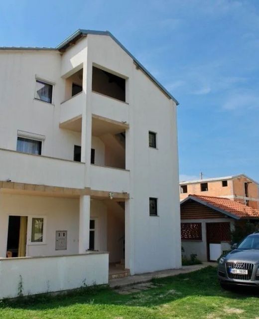 Apartments Dane Pakoštane