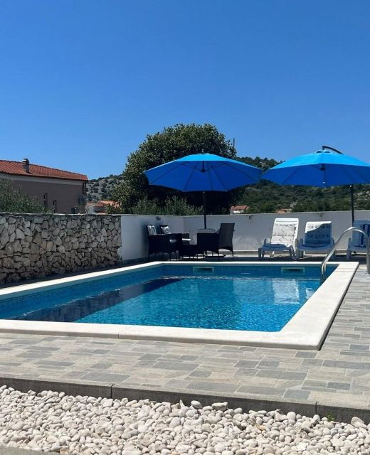 Family-friendly Apartments With Swimming Pool Ražanj, Rogoznica - 17867 Ražanj