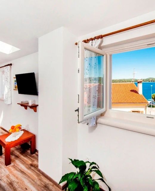 Apartments By The Sea Rovinj - 17935