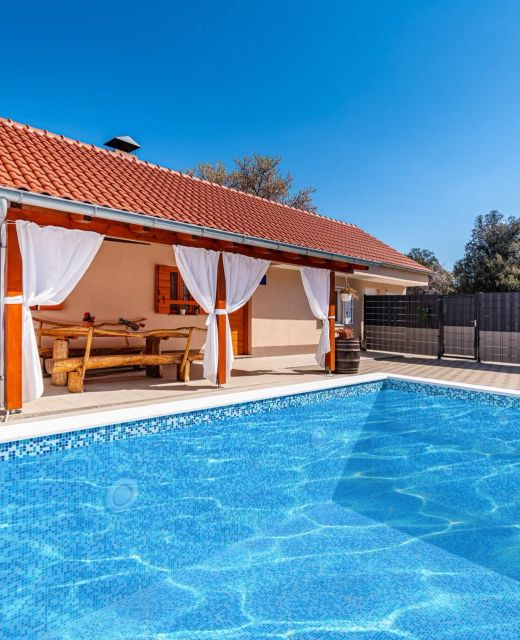 Family Friendly House With A Swimming Pool Sukošan, Zadar - 17965 Sukošan
