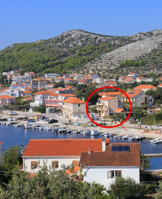 Apartments By The Sea Seget Vranjica, Trogir - 17989 Seget Vranjica