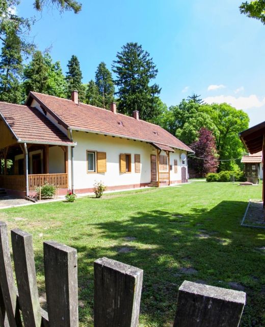 Zsigárdi Erdei és Vadász Lak Homokkomárom