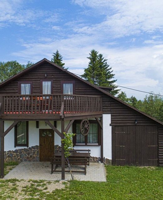 Casa de oaspeți Kristóf Ciumani