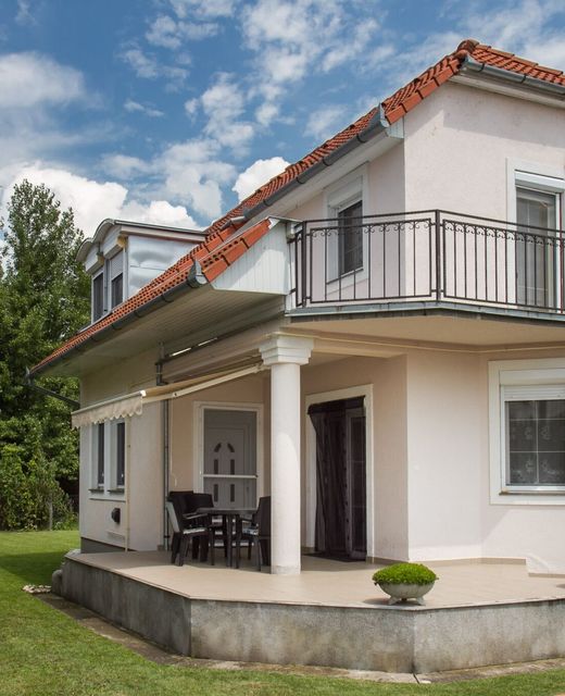 Domján Villa Balatonmáriafürdő