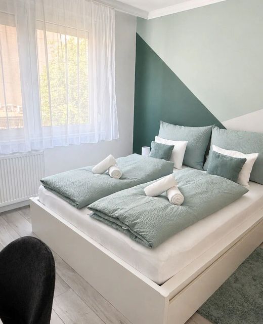 AwesHome City Apartment Debrecen