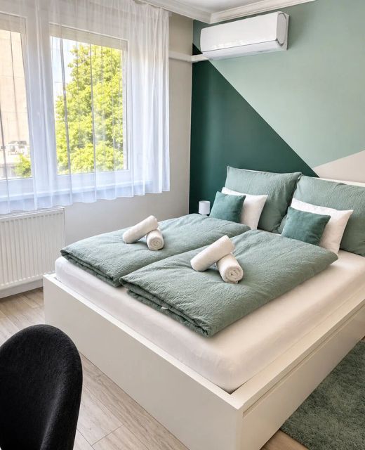 AwesHome City Apartment Debrecen