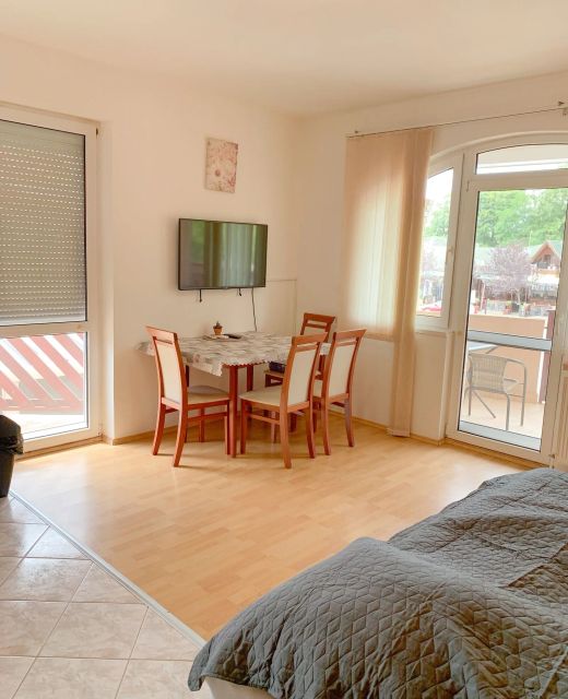 Hunor Hortenzia Apartman Balatonlelle