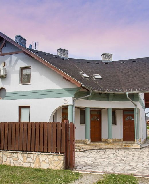 Kornél Apartman Balatonmáriafürdő