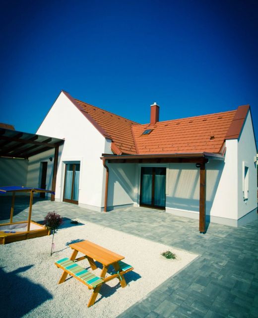 Boni Apartmanok Hegykő