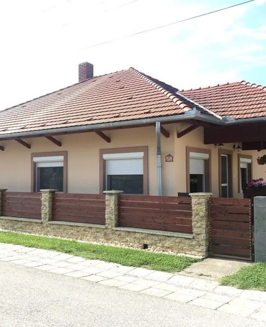 Linda Vendégház Balatonmáriafürdő