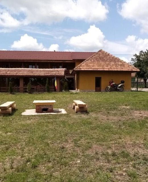 Casa de vacanță Radu Cărpiniș
