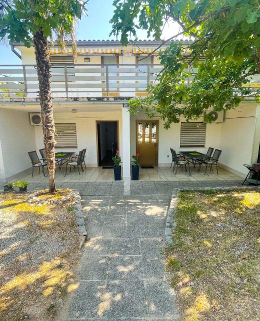 Apartmani Irena Jadran Jadranovo