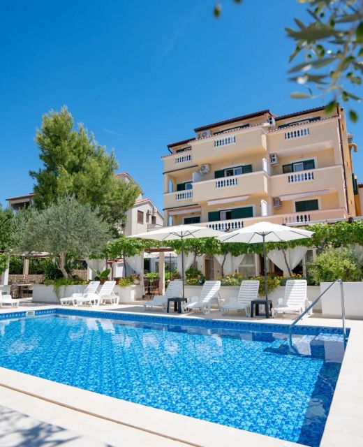 Hotel Pansion Comfort Bok Novalja