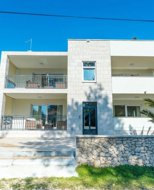 Apartment Martan Vir