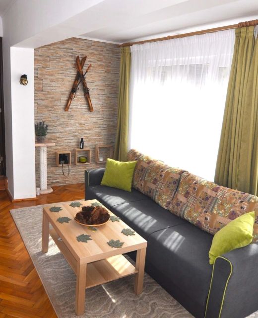 Casa TEX Bușteni