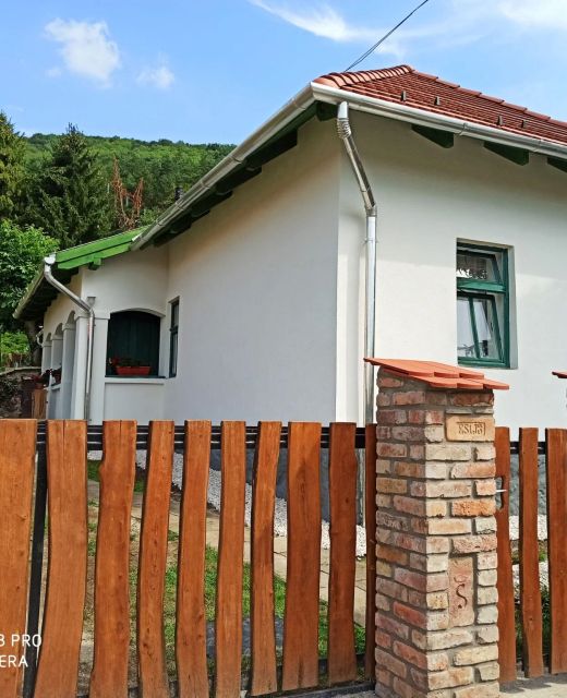 Eszkála Vendégház Uppony
