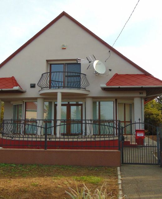 CSEVI Apartmanház Mezőkövesd Zsóryfürdő 
