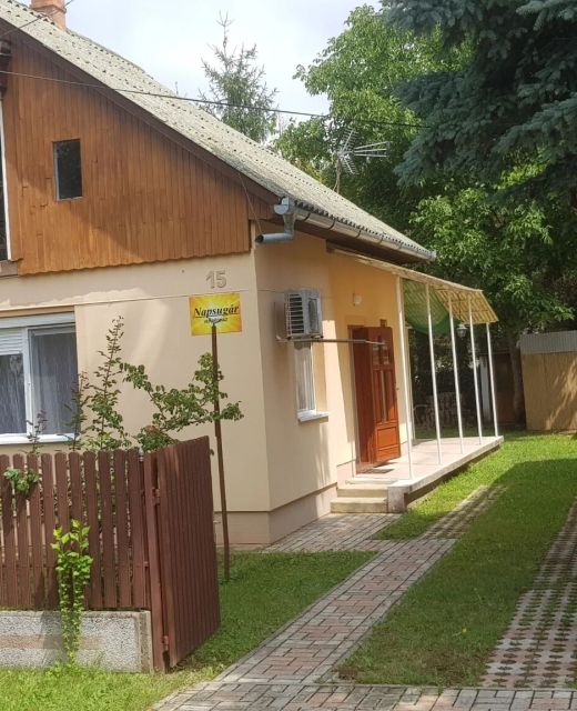 Napsugár Vendégház Berekfürdő