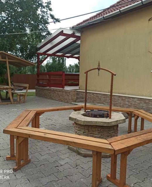 Fűzfa - Lóri Vendégház Poroszló