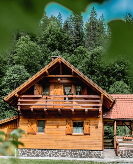 Central Chalet Vărșag