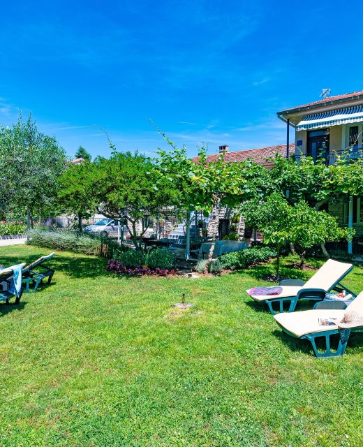Apartments With Parking Space Fažana - 18334