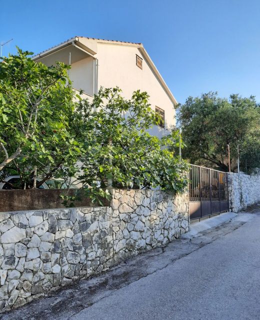 Apartman Ema Okrug Gornji