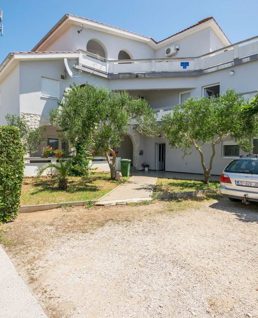 Apartments Ivan Vir