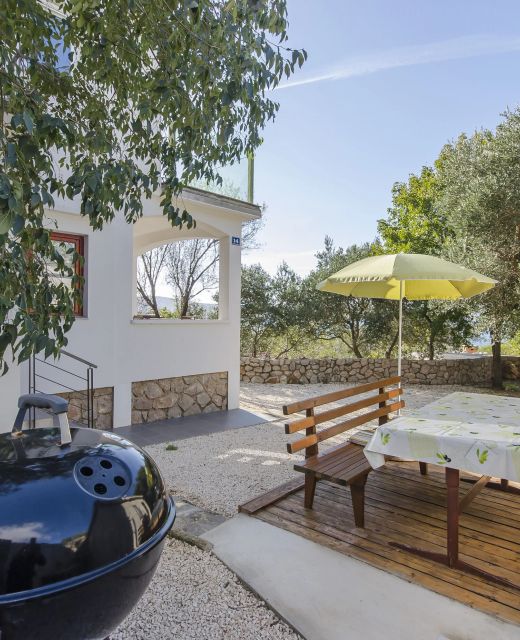 Apartment Nika Starigrad Paklenica
