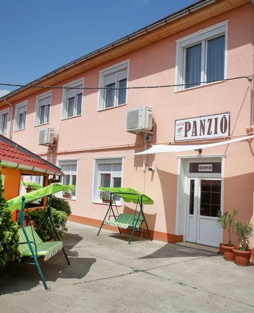 Centrál Panzió Szentes