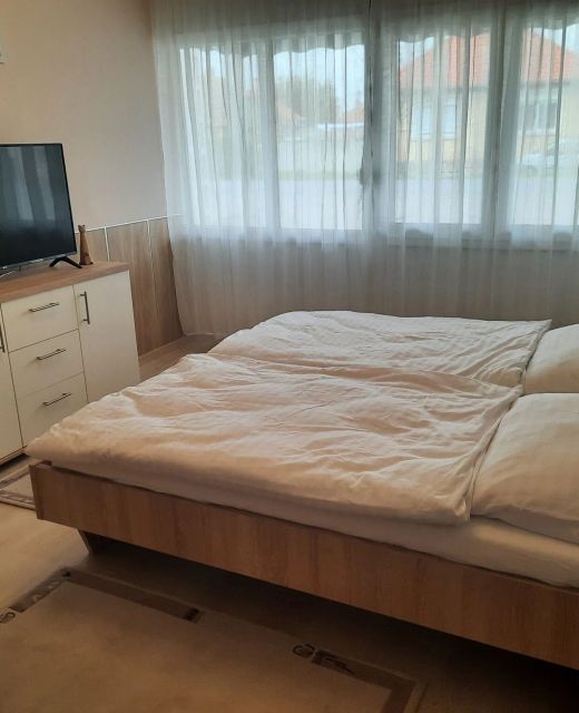 Fenyő Apartman Nagykáta