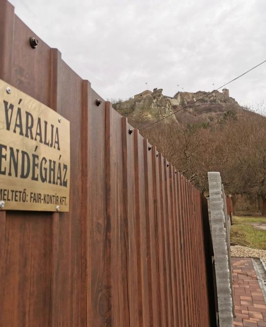 Váralja Vendégház Sirok