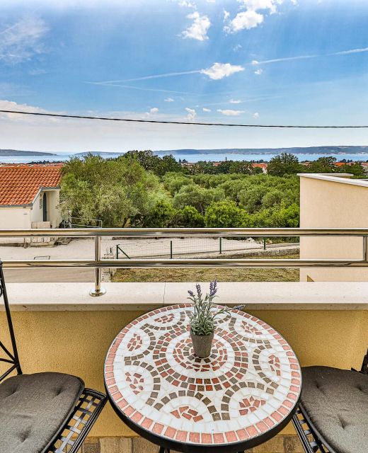 Apartman Kaštel Lukšić - CDC479