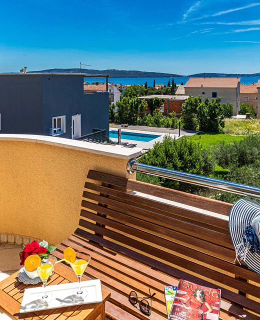 Apartman Kaštel Kamblelovac - CDF396