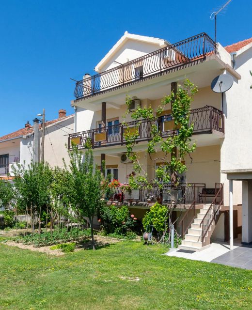Apartman Kaštel Lukšić - CDT503