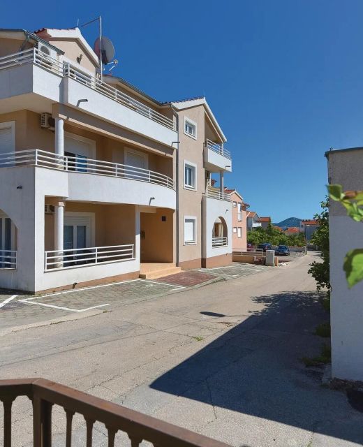 Apartman Vodice - CDJ288
