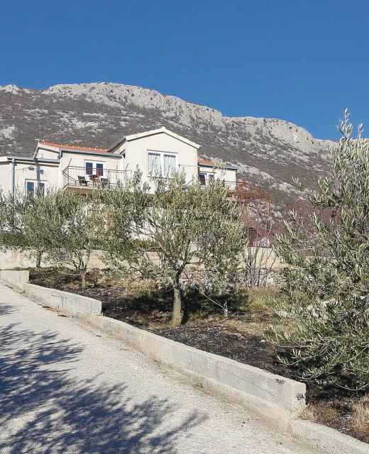 Apartman Gata - CDF507