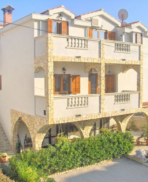 Apartments Villa Estella Srima