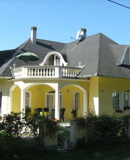 Zengő Apartmanház Balatonlelle