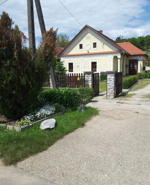 Almássy Vendégház Kánó