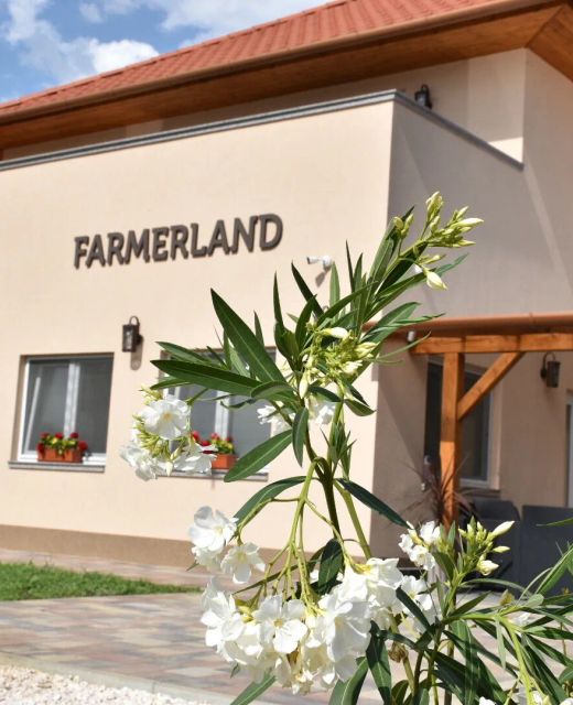 Farmerland Villa Abádszalók