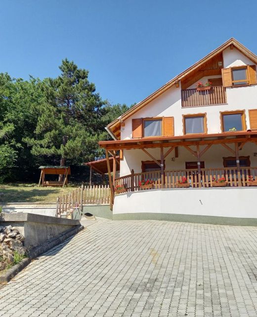 Leshegy Vendégház Szomód