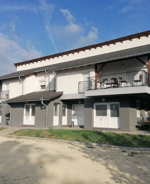 Omega Apartmanház Szigetszentmiklós
