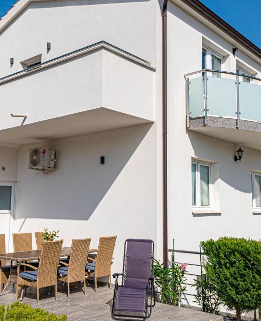 Apartman Bilice - CDJ824