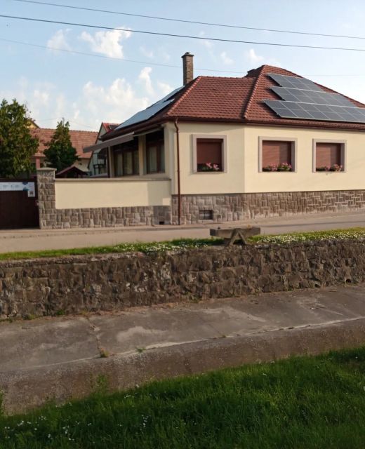 Patakparti Vendégház (Benkovics ház) Pilismarót
