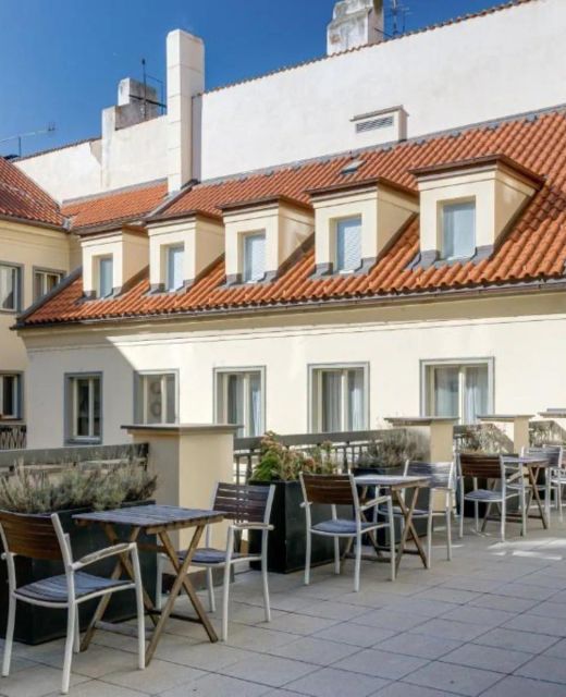 Louren - The Bridge Inn Praha