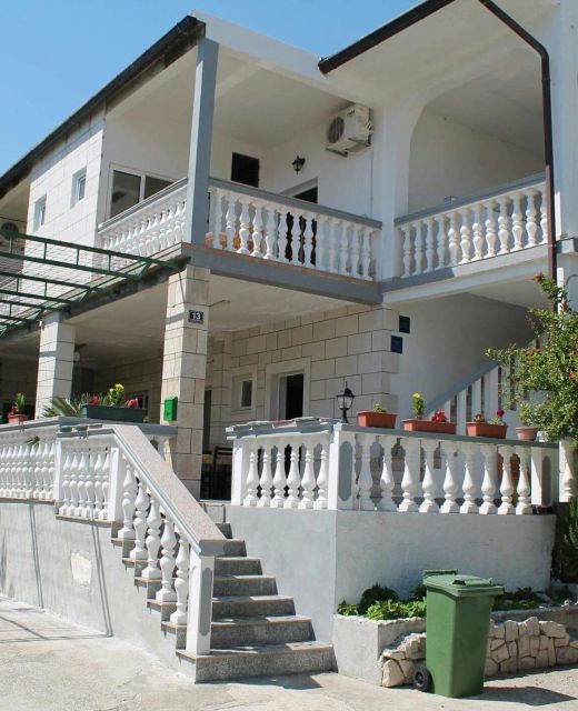 Apartments Ostrog Zaostrog