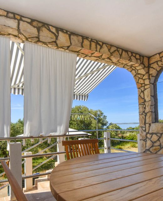 House Oliver Dobropoljana