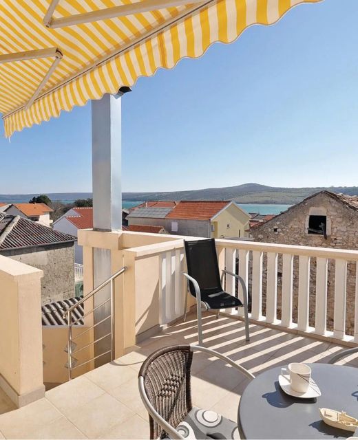 Apartman Posedarje - CDZ359
