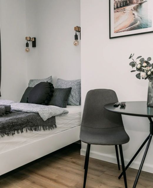 Wood & Black Apartment Győr