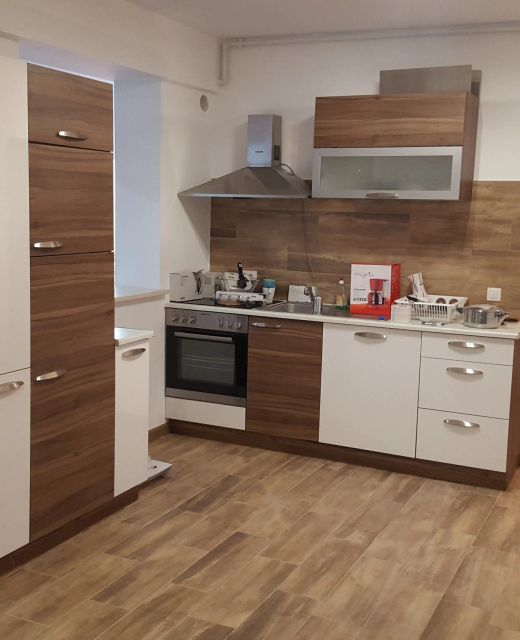 Apartament Lenuska 2 Roșu